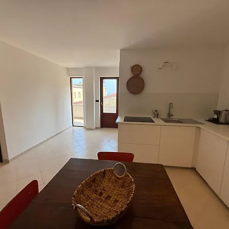 In Centro A 2 Minuti A Piedi Dalla Siaggia 게스트하우스